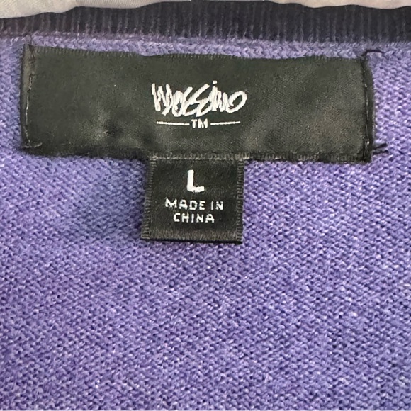 LAST CHANCE Like new! Mossimo large purple sweater fall cozy sleeves v-neck top - Picture 2 of 7